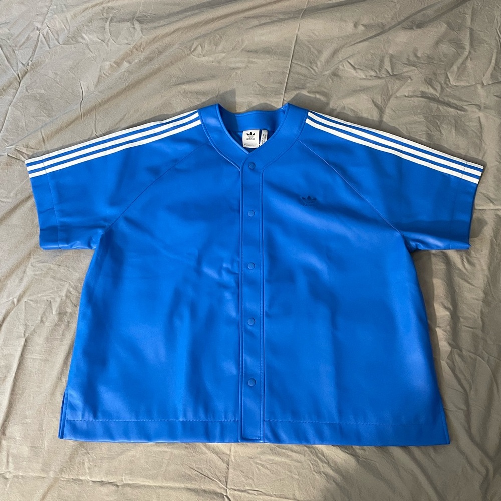 adidas blue pleather baseball jersey IZ4050